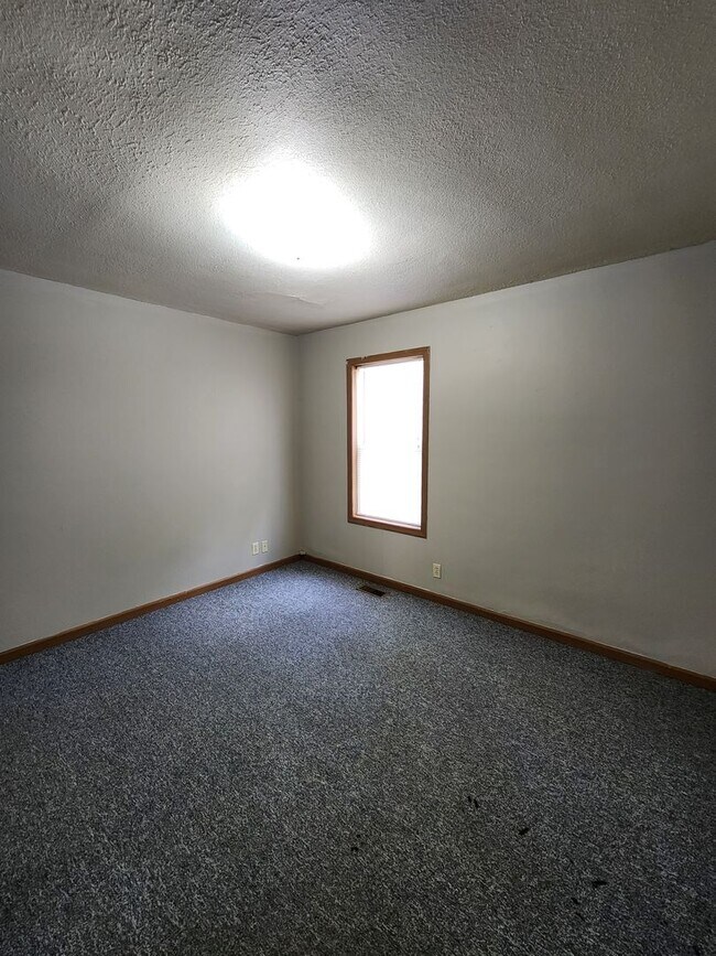 Building Photo - 1718 12th St