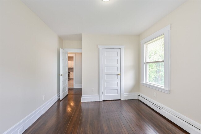 Building Photo - The Regis Montclair