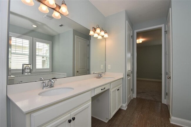 Building Photo - 28 Sandy Beach Way