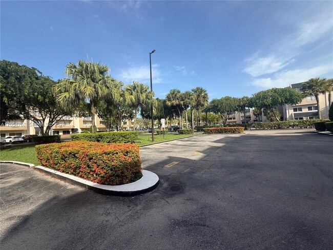 Building Photo - 7755 SW 86th St