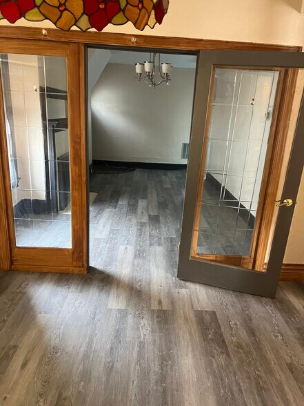 Building Photo - 518 Washington Ave