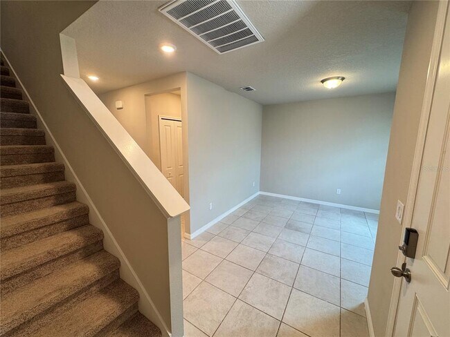 Building Photo - 3505 Bonsilva St