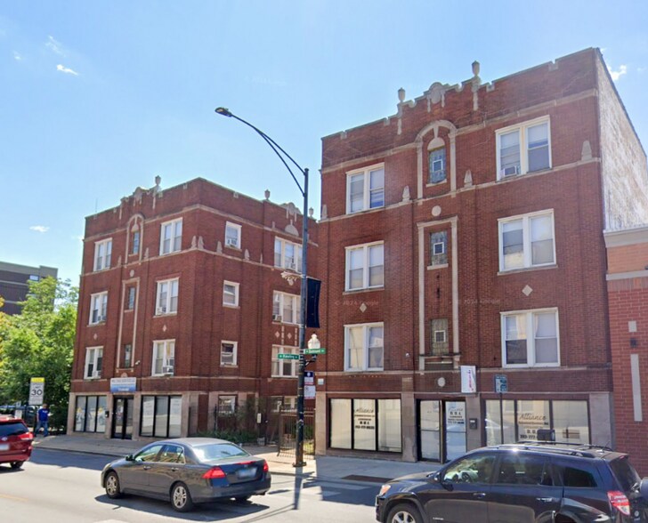 Building Photo - 4715 Belmont