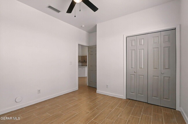 Building Photo - 5274 Sean Haggerty Dr