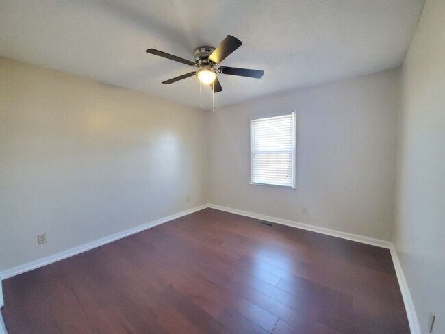 Building Photo - 7886 Uriah Dr