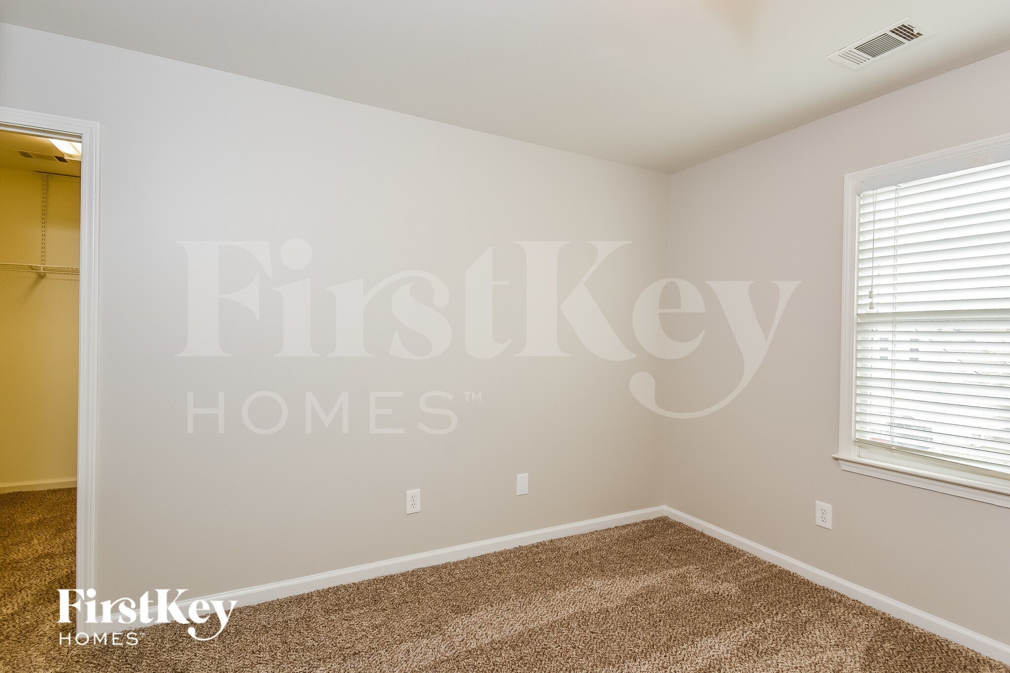 Building Photo - 506 Millside Tr