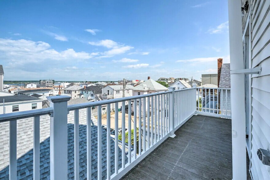 Back Deck - 61 Ocean Blvd
