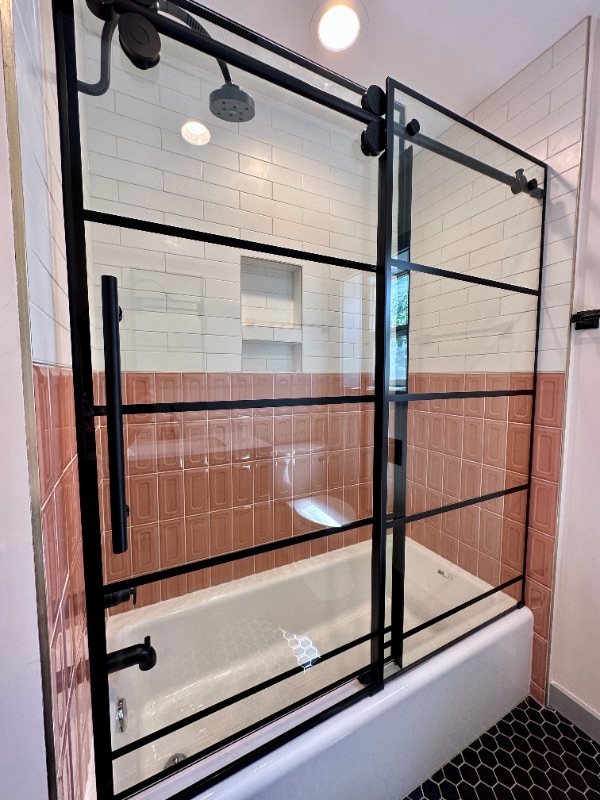 Building Photo - 35 S Palouse St