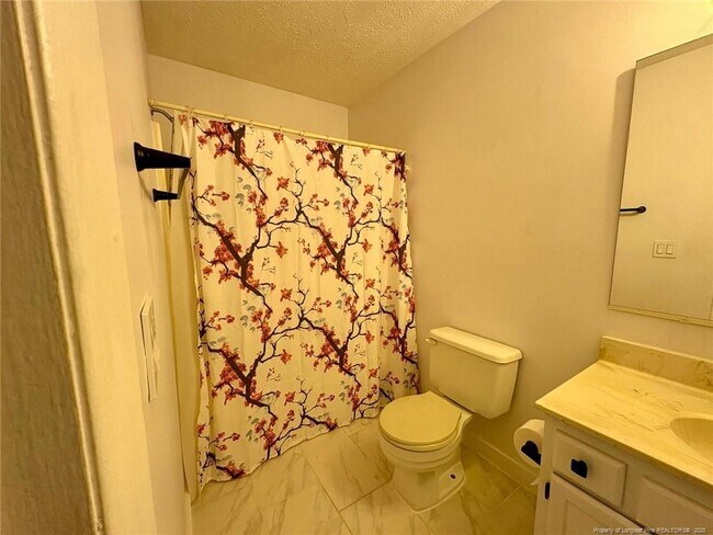 Building Photo - 5219 Mawood Ave