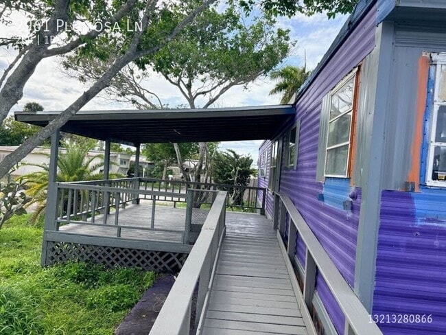 Building Photo - 2961 Plumosa Ln