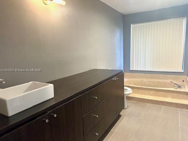 Building Photo - 9870 NW 10th Ct