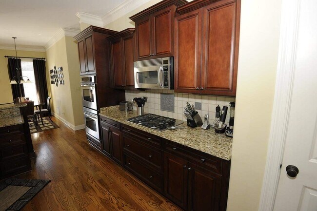 Building Photo - 3491 E Taplow Way