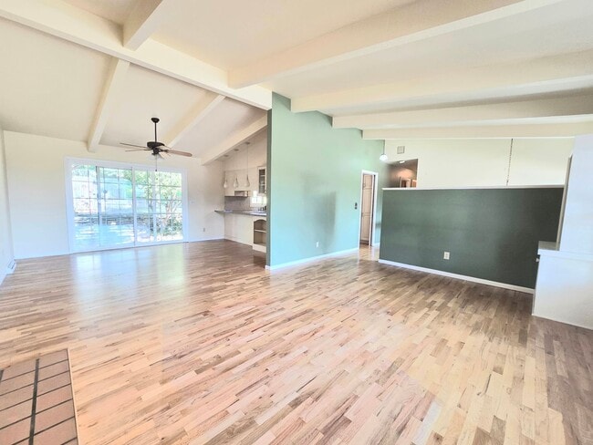 Building Photo - Charming 4-Bedroom Split-Level Home with S...