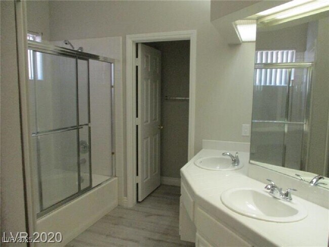 Building Photo - 4601 Savin Cir