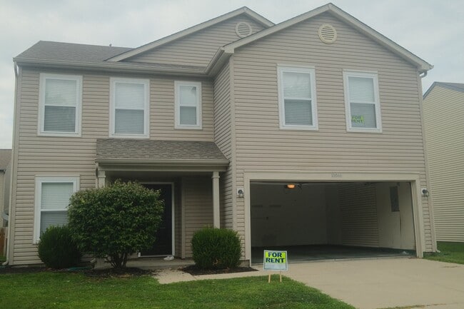 Primary Photo - 10046 Sapphire Berry Ln