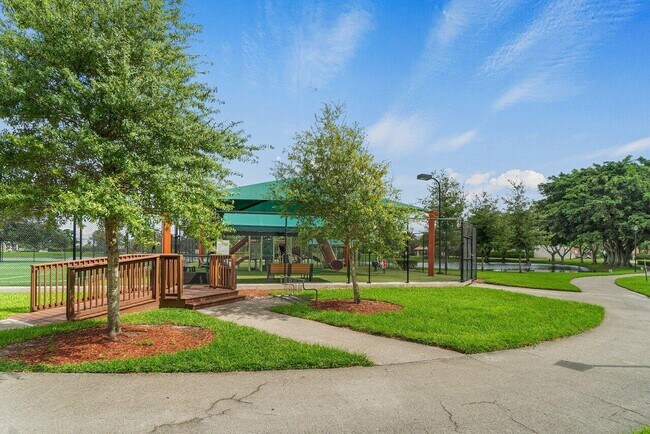 Building Photo - 20321 Hacienda Ct