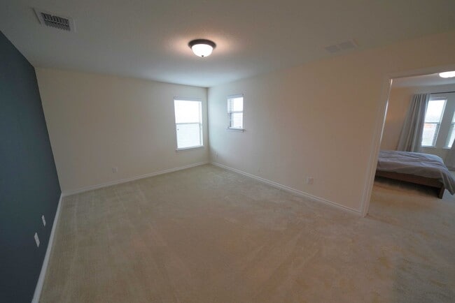 Building Photo - Beautiful Home Now Available in Miller Ran...