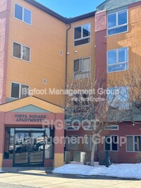 Building Photo - 1701 Prospect Ave