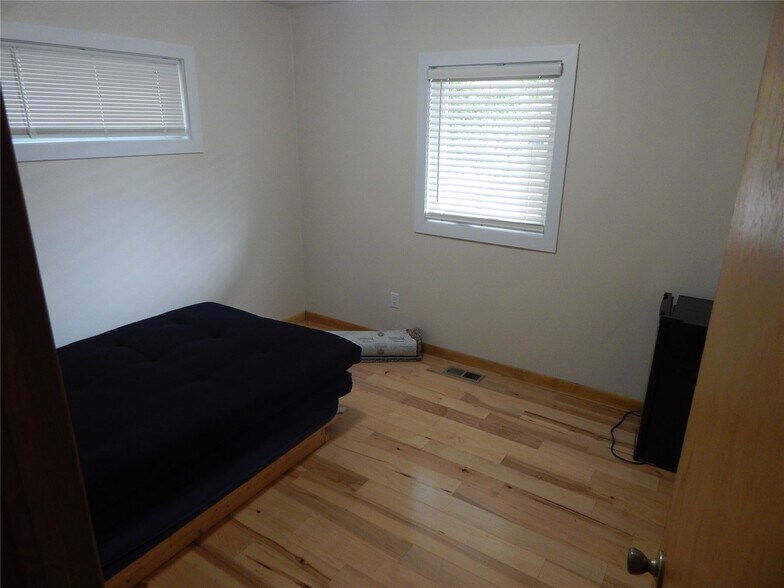 BEdroom #3 - 825 N Dodge St