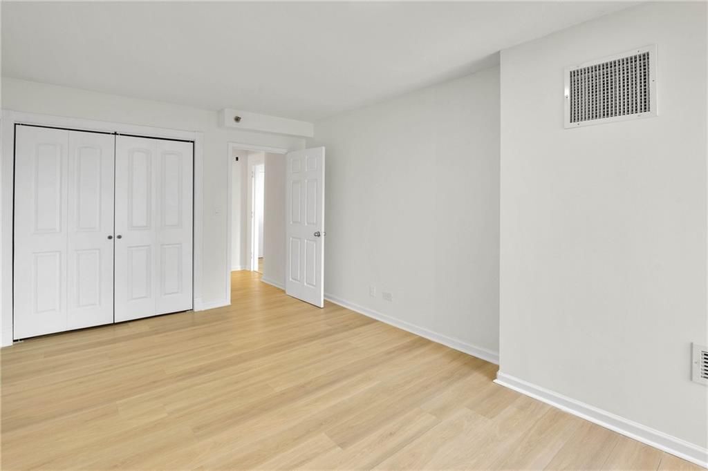 Building Photo - 620 Peachtree St NE