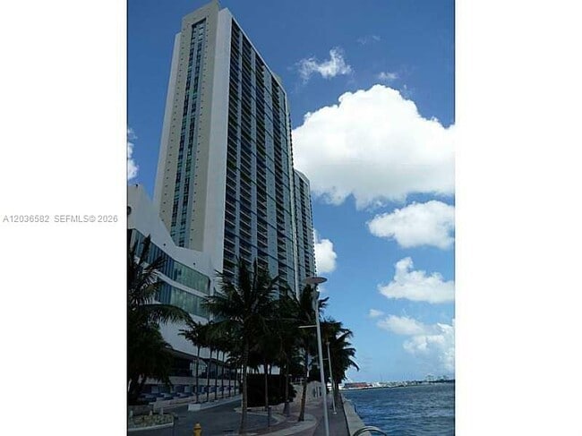 Building Photo - 335 S Biscayne Blvd