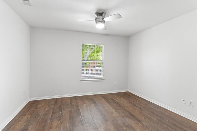 Building Photo - 5308 Sandstone Ln