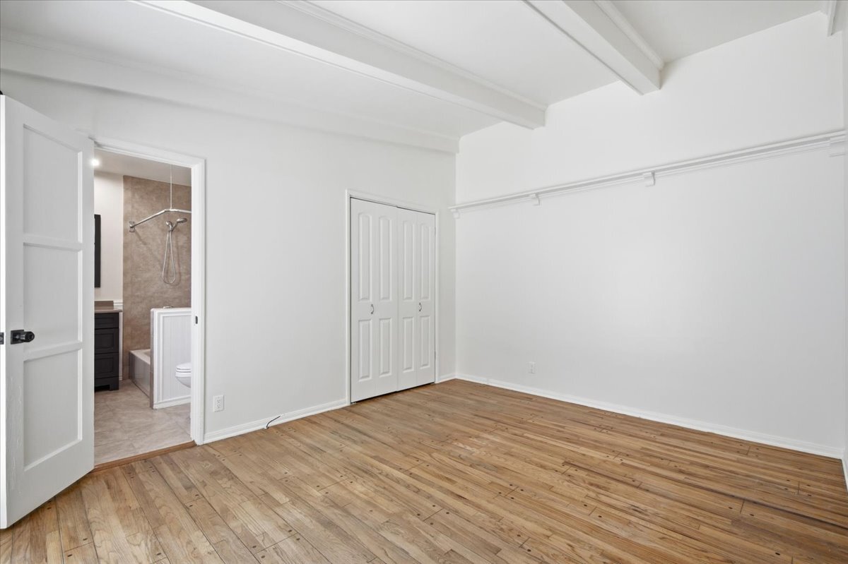 Building Photo - 12818 Hatteras St