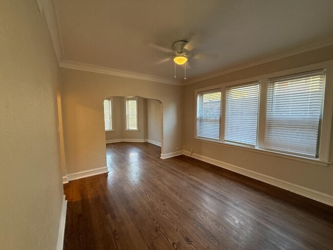 Building Photo - 3451 W Parker Ave