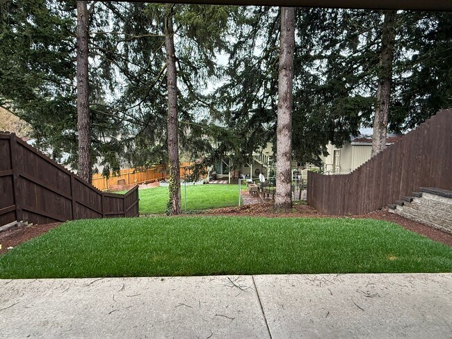 Building Photo - Beautiful Three Bedroom New Construction Home For Rent