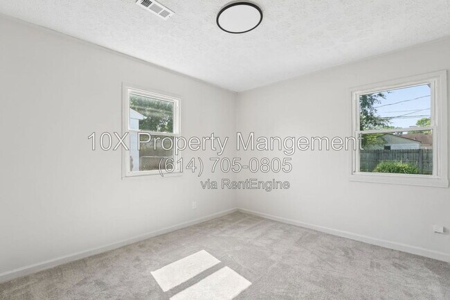 Building Photo - 4517 St Rita Ln