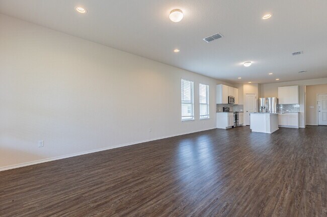 Building Photo - 11219 Pomona Park