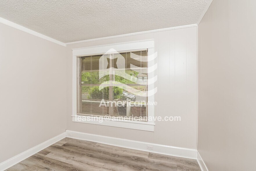 Building Photo - 7228 3rd Ave S