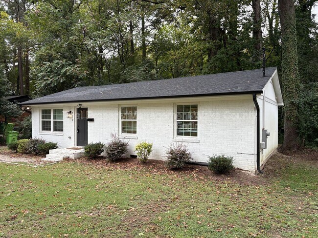 Building Photo - 117 Bertie Dr