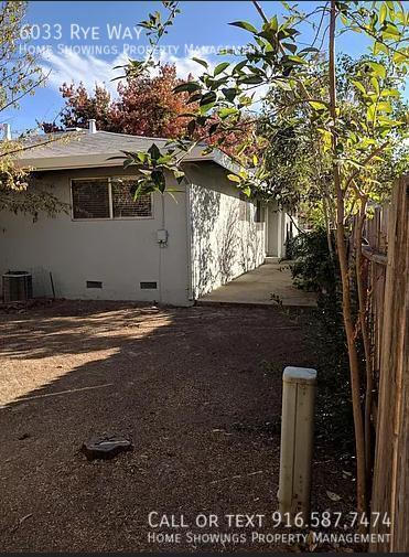 Building Photo - 6033 Rye Way