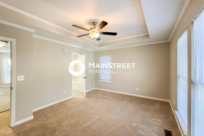 Building Photo - 4 Bedroom Pet-Friendly Home in MONTEVALLO, AL with Main Street Renewal