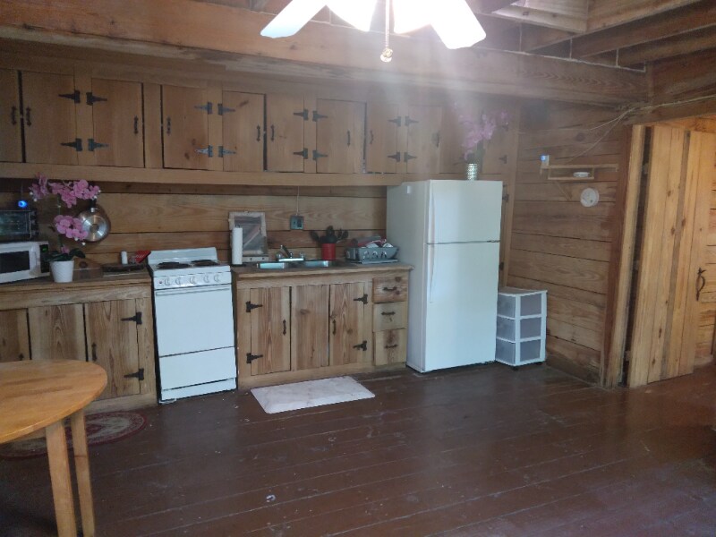 Building Photo - 8035 NW 120th St