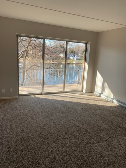 Building Photo - 4720 20th St NW