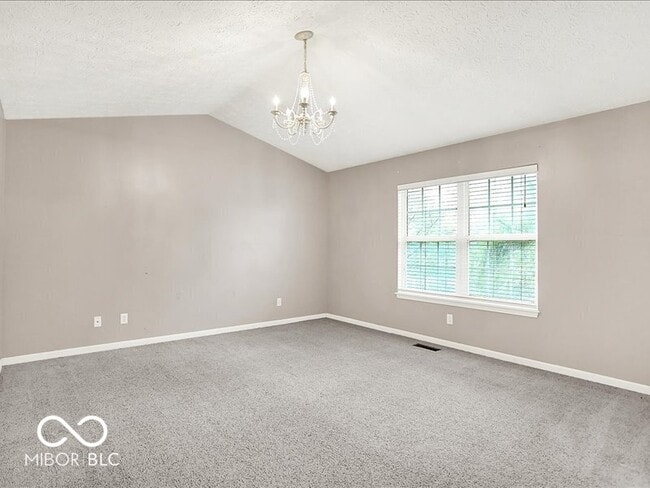 Building Photo - 7133 Silver Lake Dr