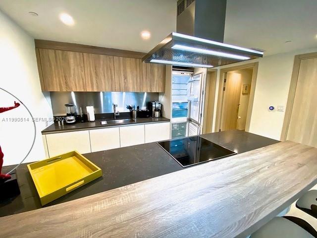 Building Photo - 1000 Brickell Plaza