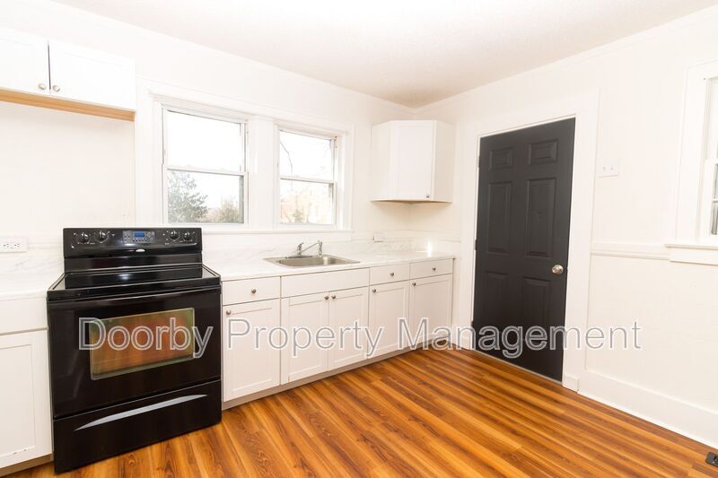 Building Photo - 2607 Andrews St