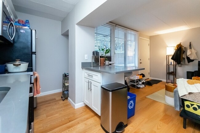 Building Photo - 345 Harvard St