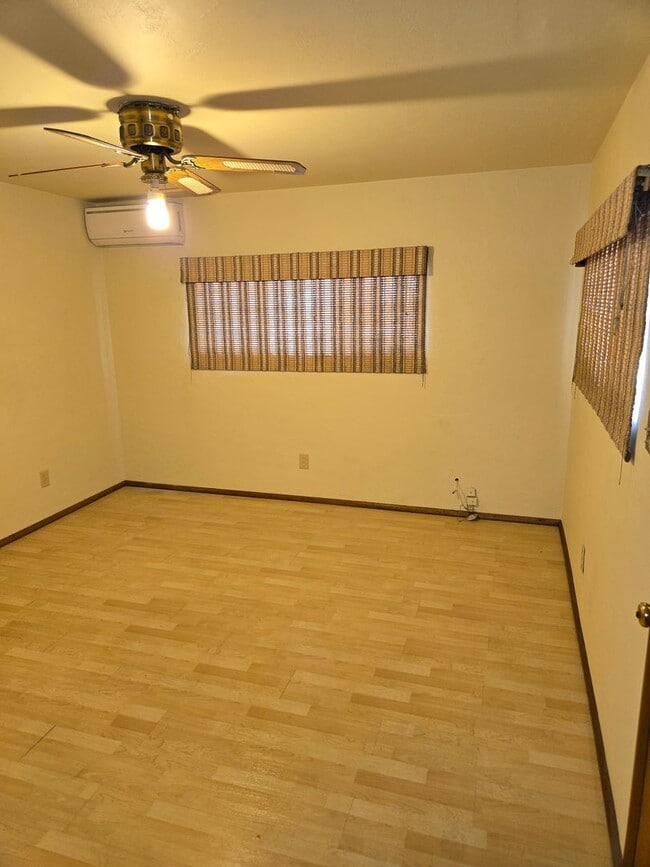 Building Photo - Single Story 3 Bedroom, 2 Bath in Phoenix