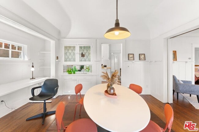 Building Photo - 2217 Marathon St