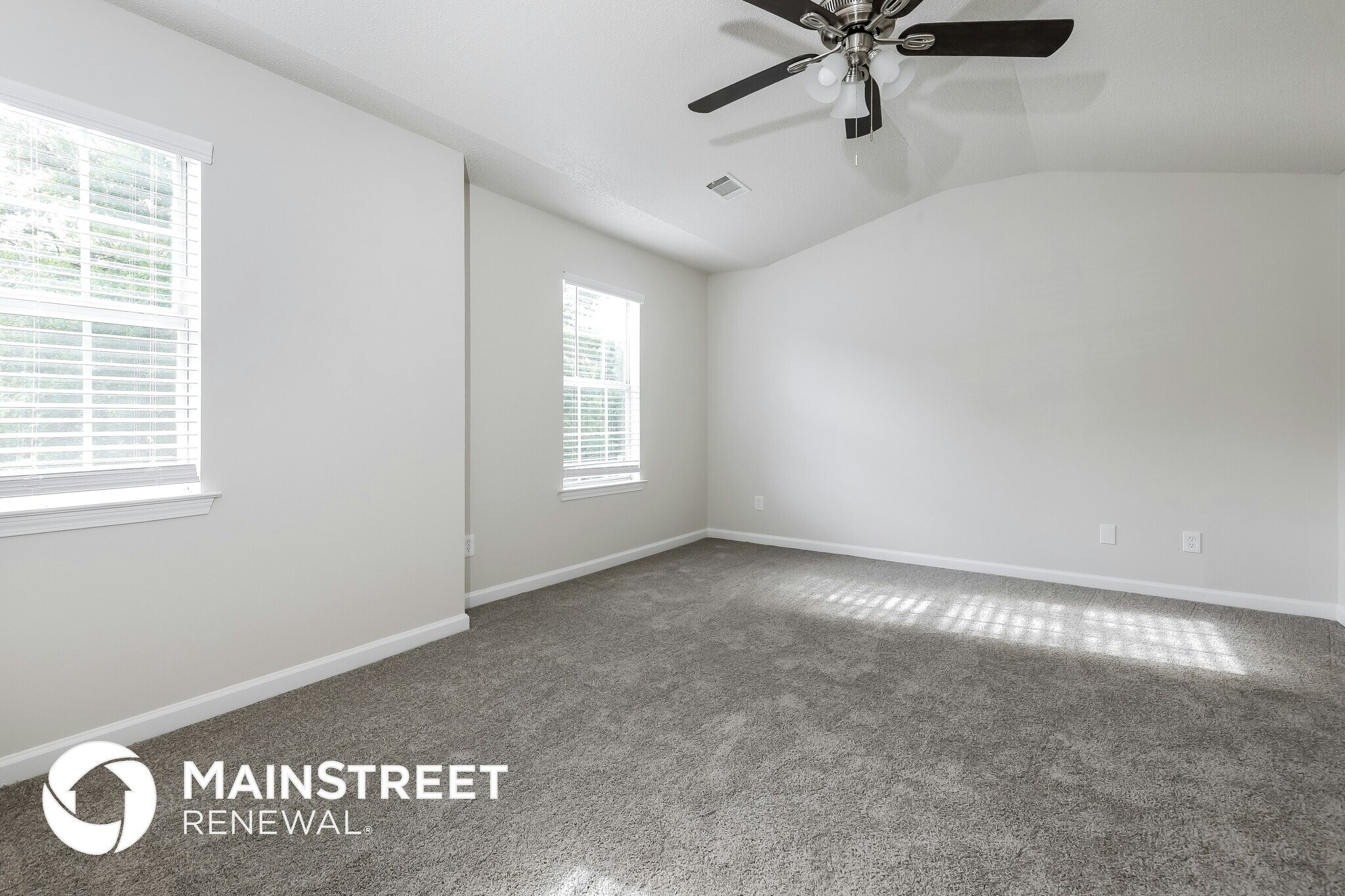 Building Photo - 4036 Angels Dr