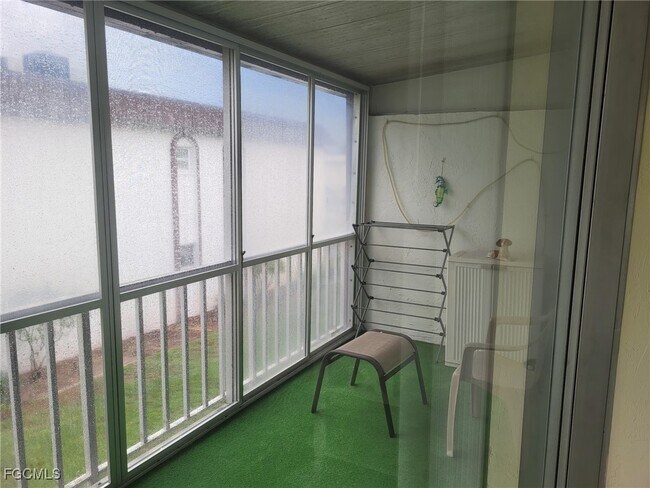 Building Photo - 2828 Jackson St