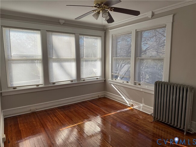 Building Photo - 1401 W Laburnum Ave