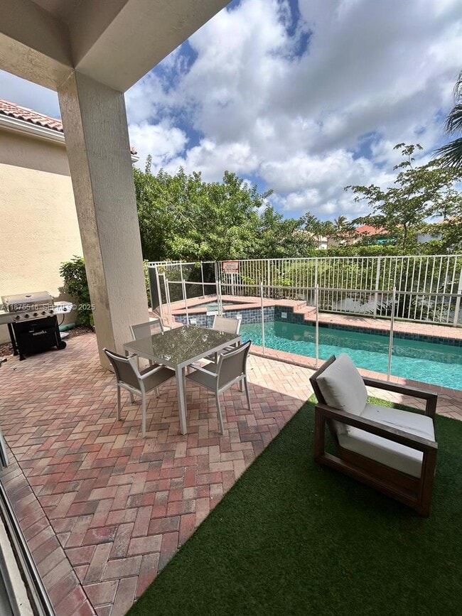 Building Photo - 7030 Islegrove Pl