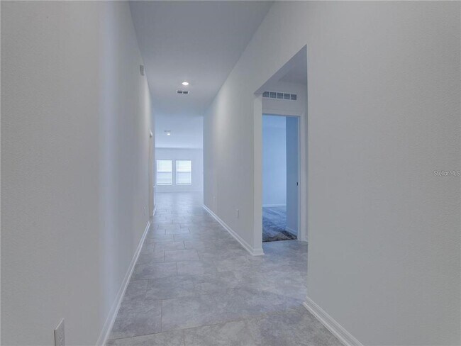 Building Photo - 602 Bell Prairie Cir