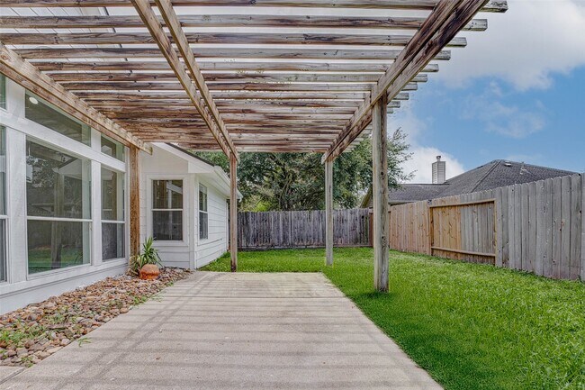 Building Photo - 10615 Indian Paintbrush Ln