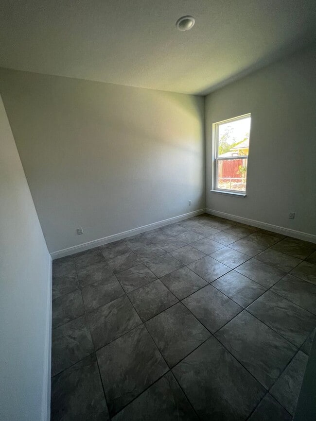 Building Photo - 2680 SW 151st Pl